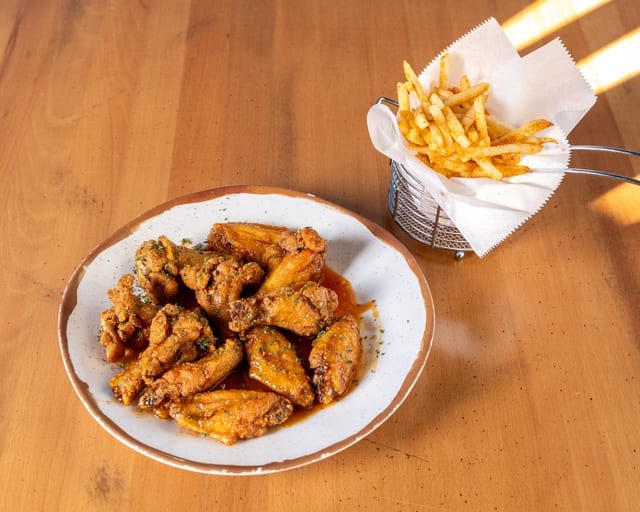 16 Wings