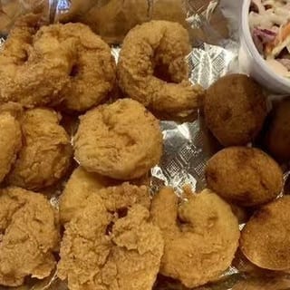 Lobster Shrimp (2 Lobster, 1 Lb Sh, 2 C, 2 P & S)